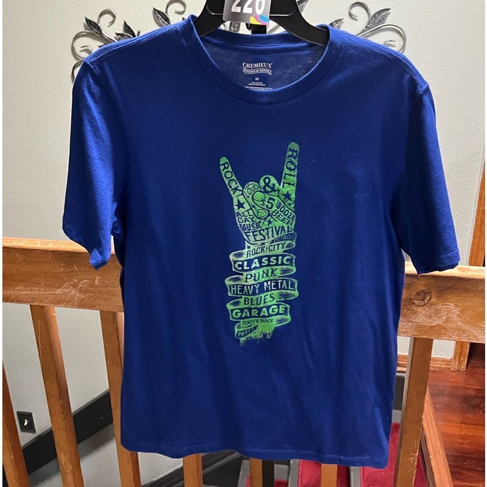 NWOT Cremieux Blue Graphic Rock & Roll T-Shirt Size Medium #226